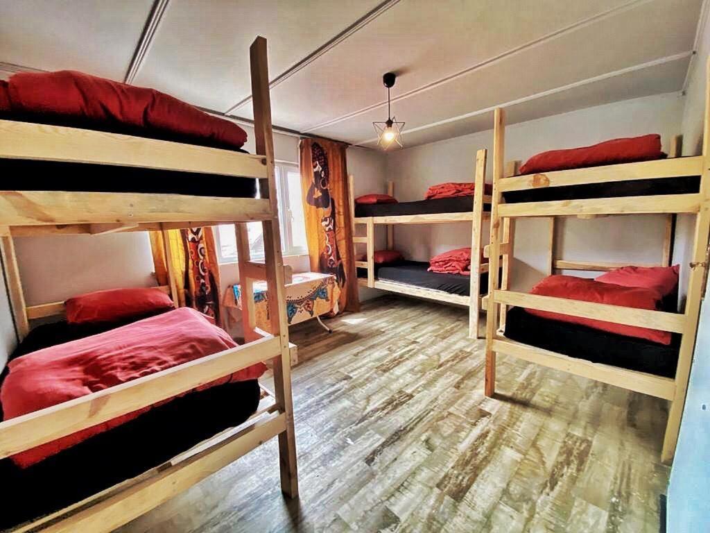 Lola Backpacker'S Hostel อิสตันบูล ภายนอก รูปภาพ
